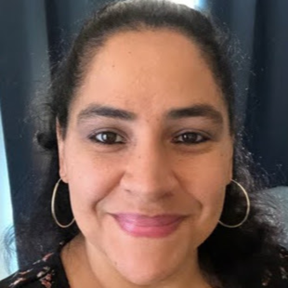 Meet your Posher, Evelyn